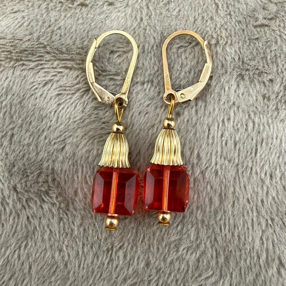 Vintage Estate Earrings Gold Red Rhinestone Dangle Leverback Tassel 3.1g